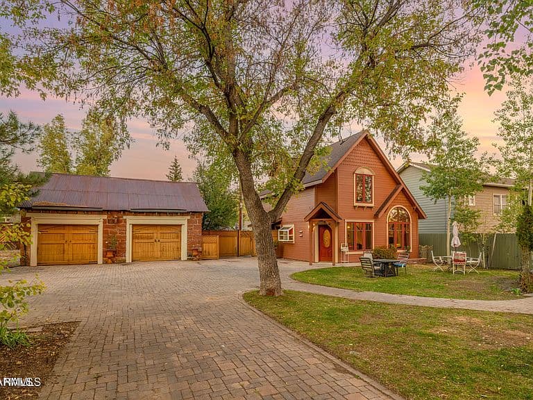 614 W SANTA FE Avenue photo 5