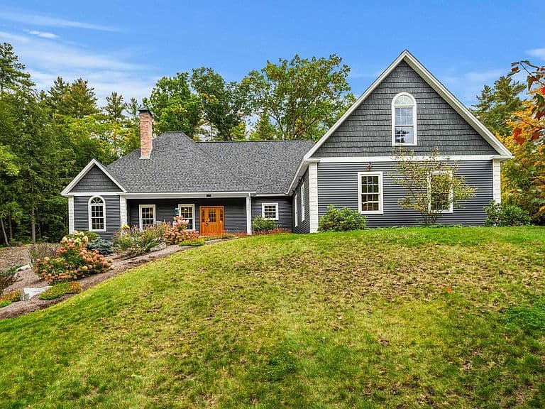 206 Bennett Road photo 2