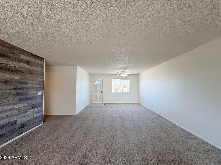 23115 E OXBOW Drive photo 3