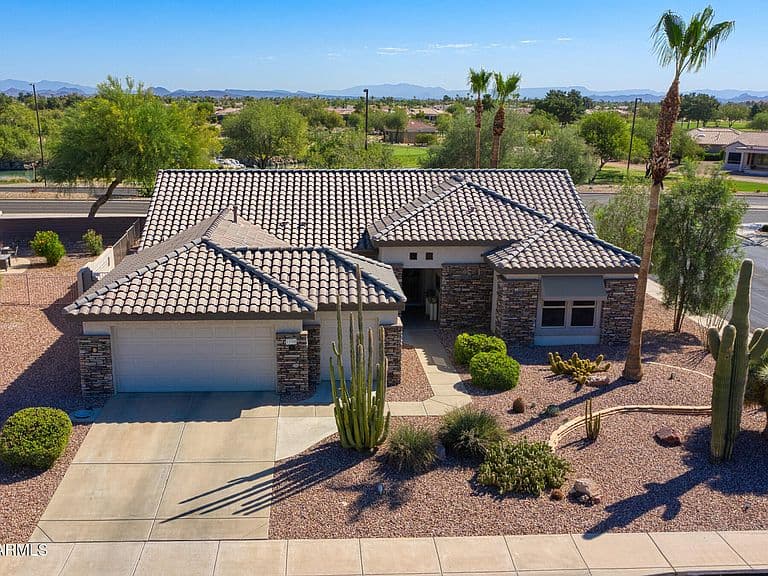 15700 W EUCALYPTUS Court photo 1