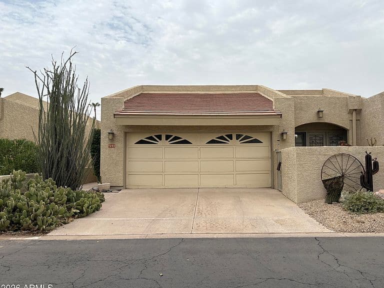 7211 E VALLEY VIEW Road photo 1