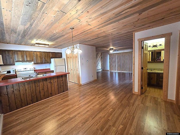 1516 Warm Springs Dr #6 photo 2