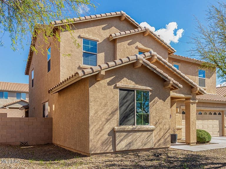 8310 N Winding Willow Way photo 3