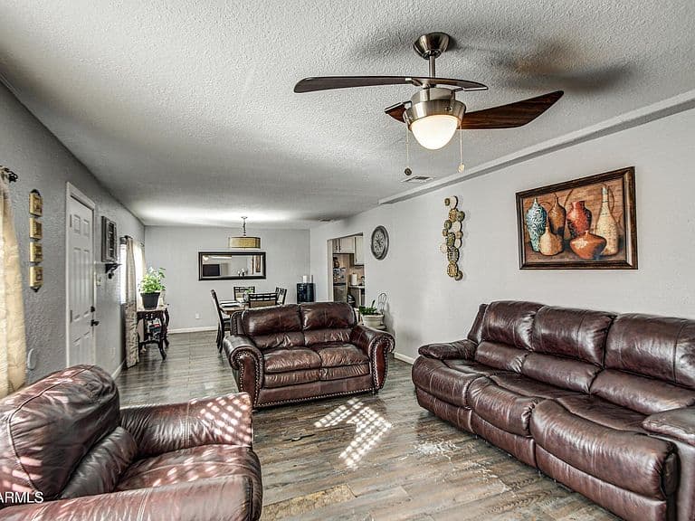 2108 W HADLEY Street photo 2