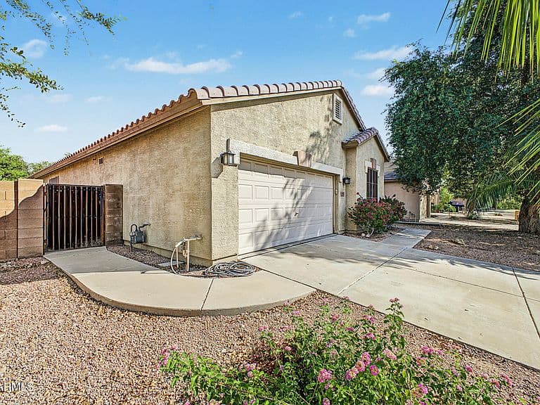 9414 W ROSS Avenue photo 3