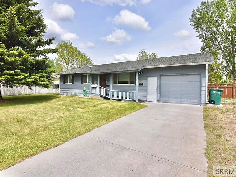 521 S Maurine Dr photo 3
