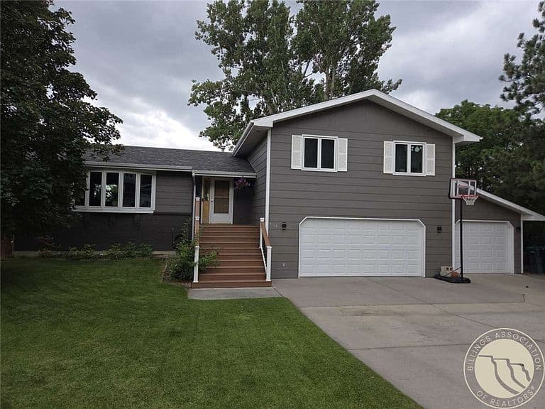 4424 Toyon Dr photo 1