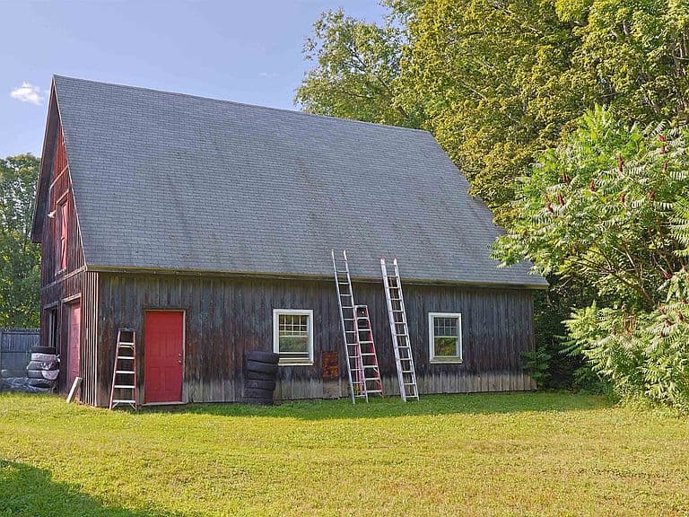 86 Brownsville Road photo 3