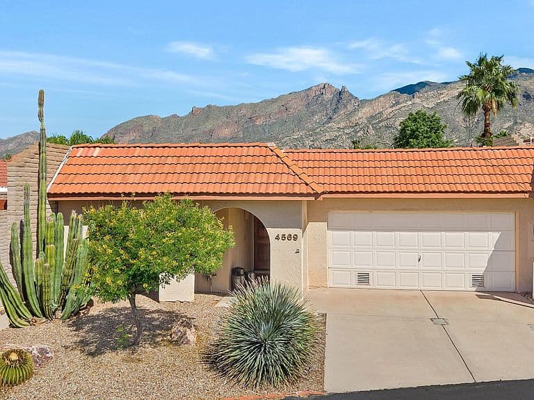 4569 E Camino Rosa photo 1