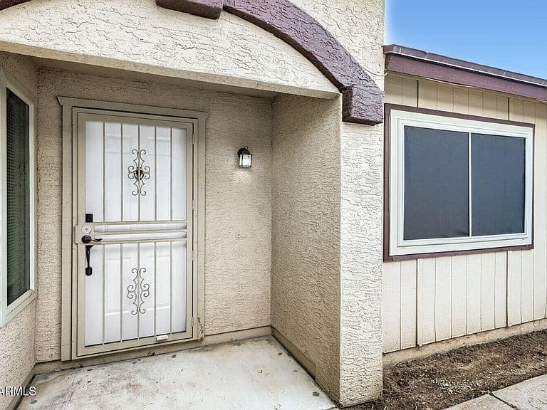 7303 N 69TH Drive photo 5