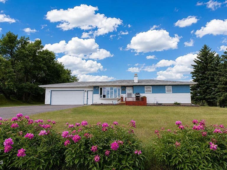 2801 Highway 1806 N photo 2