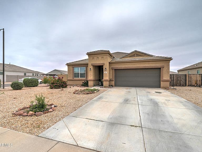 11221 E PRIMROSE Court photo 4
