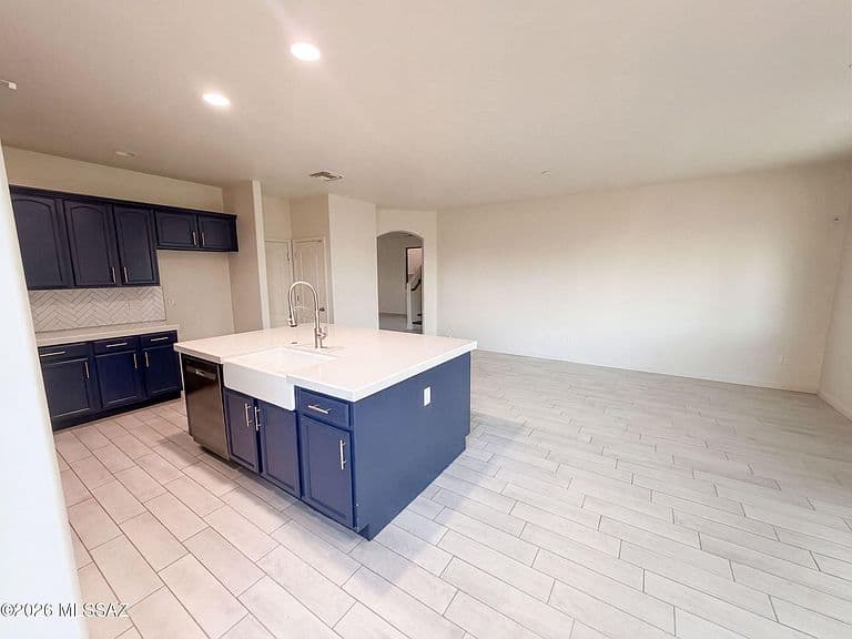 12512 E Rust Canyon Pl photo 5