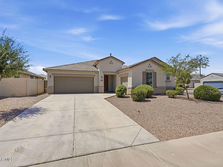 38213 W SAN CLEMENTE Street photo 2