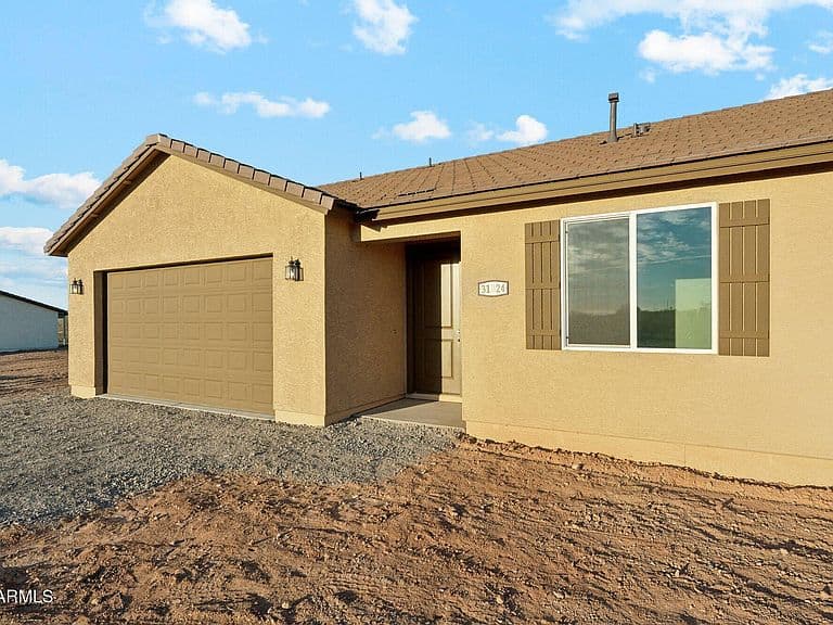 31723 W BUCHANAN Street photo 2