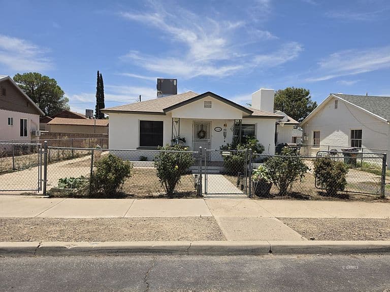 1118 S 7th Ave photo 1