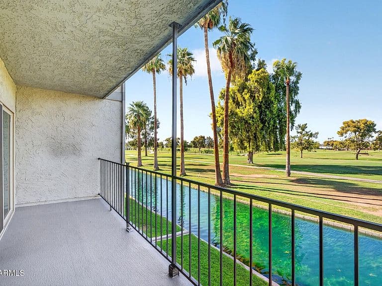 2524 S EL PARADISO Drive #40 photo 1