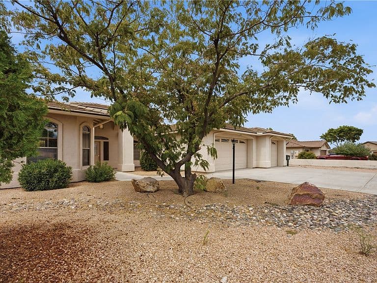 2281 Mesa Drive photo 3