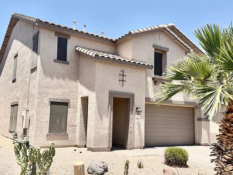 788 E COWBOY COVE Trail photo 2