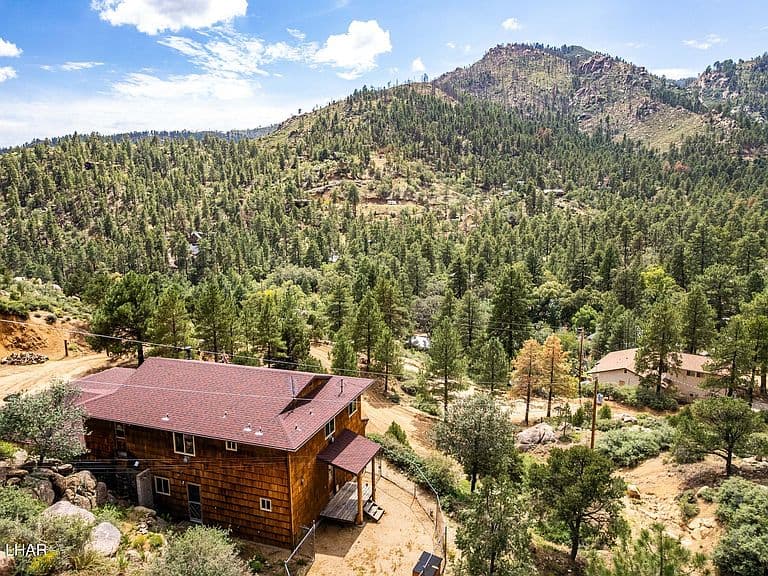 6795 E Ponderosa Dr photo 2