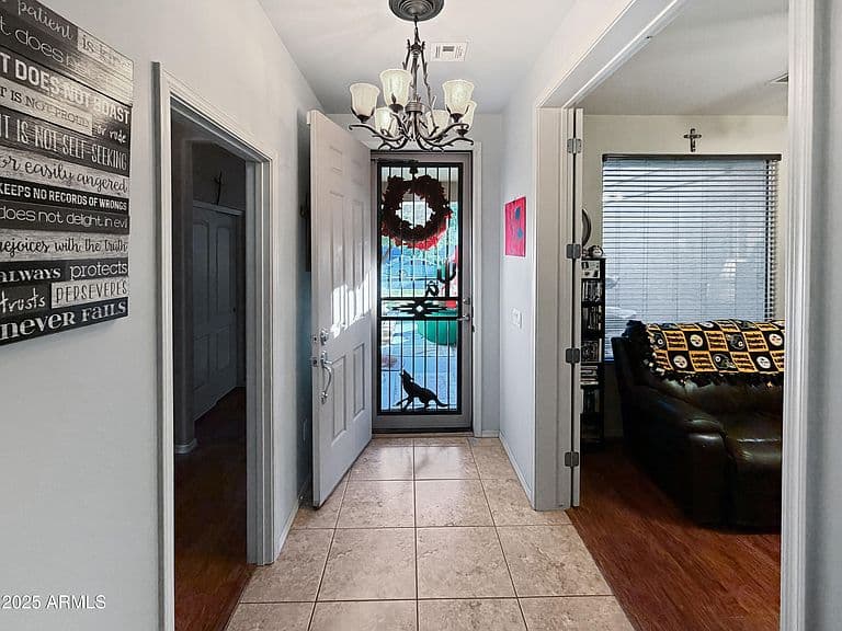 1386 E Avenida Isabela photo 4