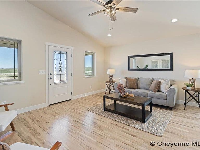 1022 Road 143 photo 4
