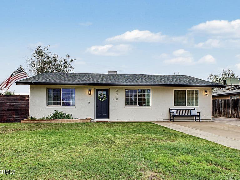 2410 E CONTESSA Street photo 1