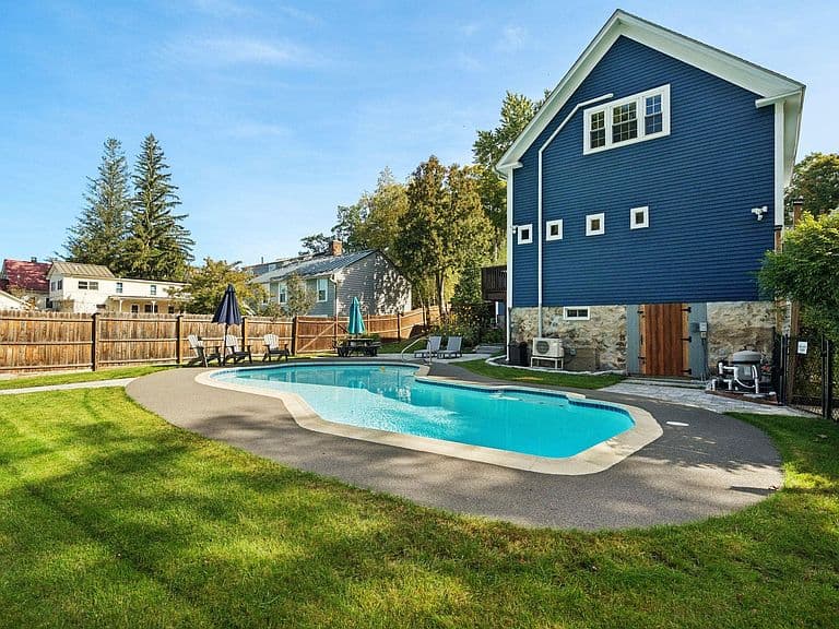121 Prospect Street photo 5