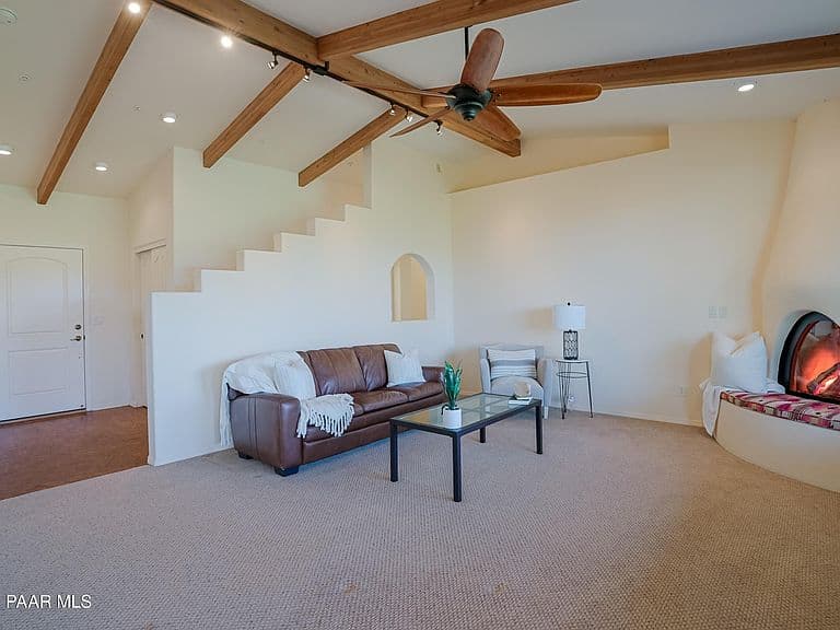 2457 Desert Willow Dr photo 5