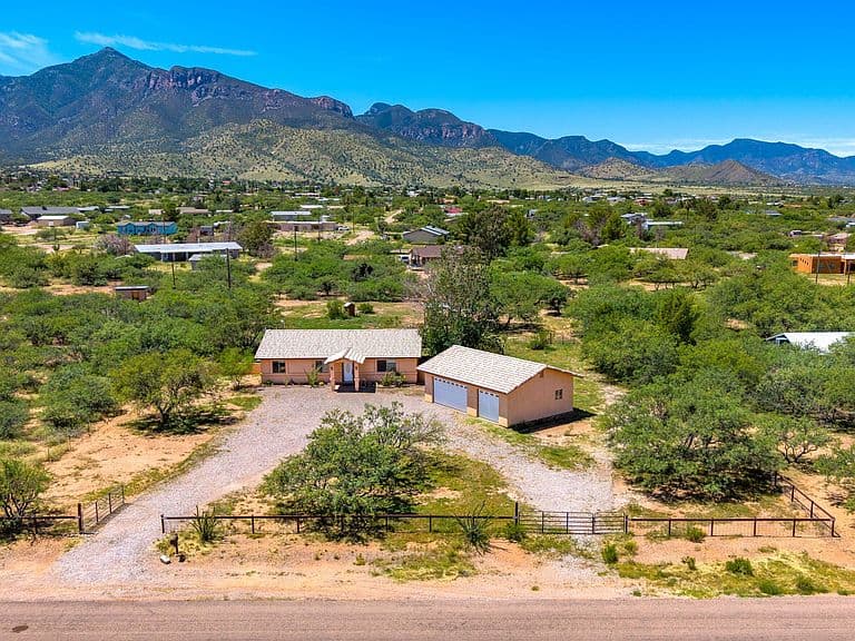 7176 S Y LIGHTNING RANCH Road photo 2