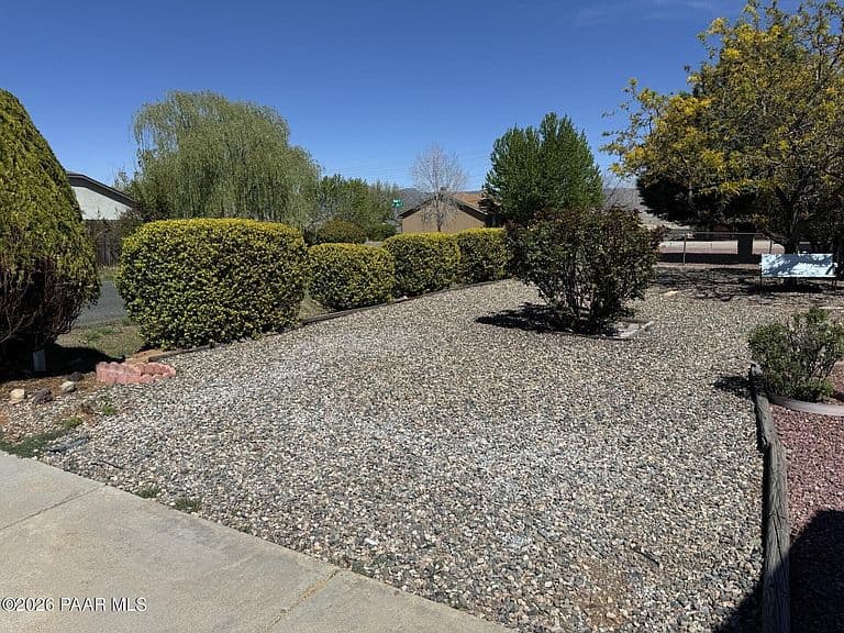 8901 E Rowel Dr photo 4