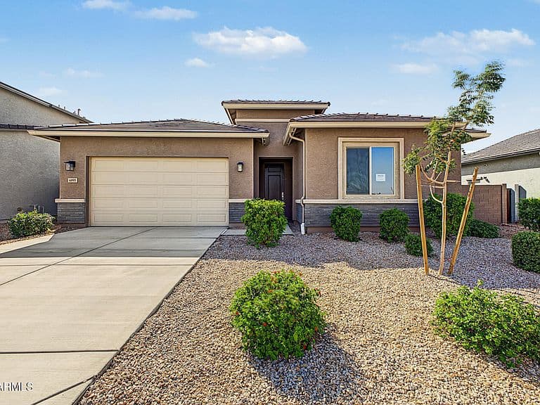 6995 E HAYRIDE Lane photo 1
