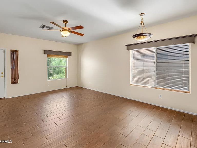 14332 W Mitchell Drive photo 5