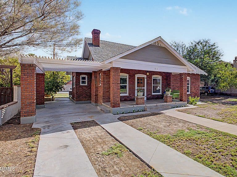 515 W LYNWOOD Street photo 2