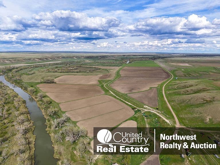 15590 State Highway 243 photo 1