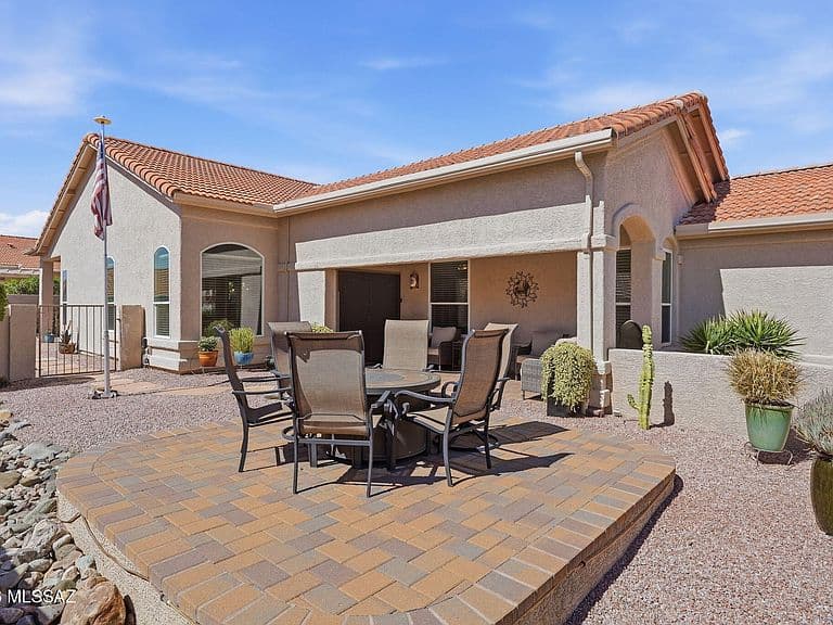 37980 S Mountain Site Dr photo 2