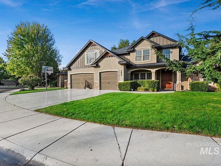 5897 N Maximus Way photo 3