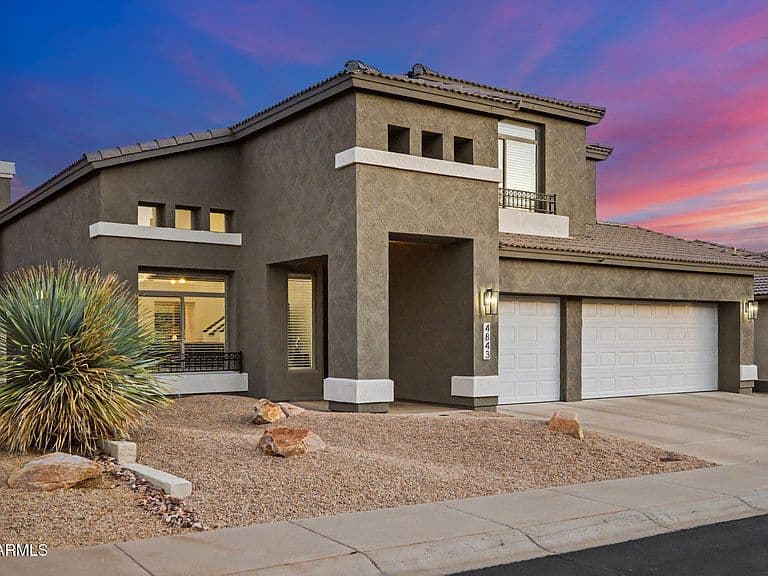 4843 E MORNING VISTA Lane photo 2