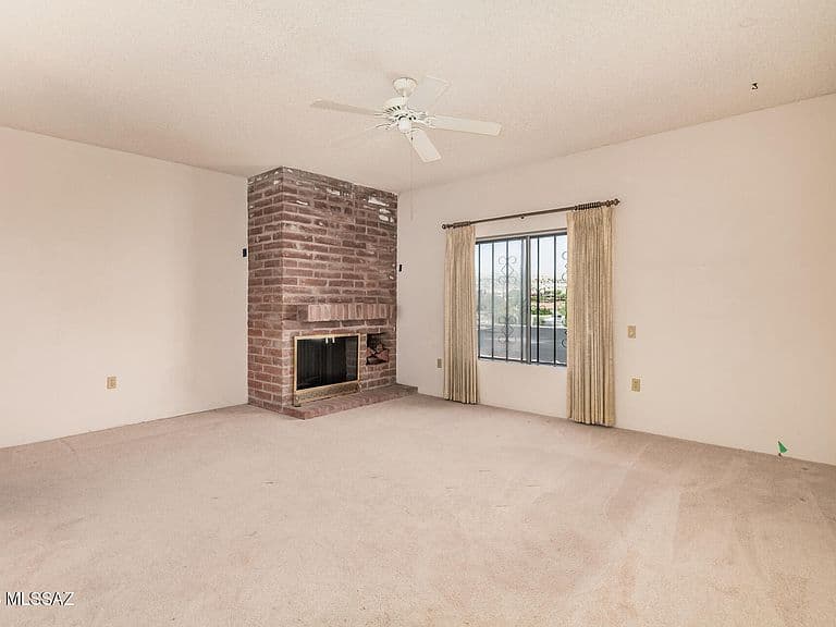 1409 W Calle Mendoza photo 5