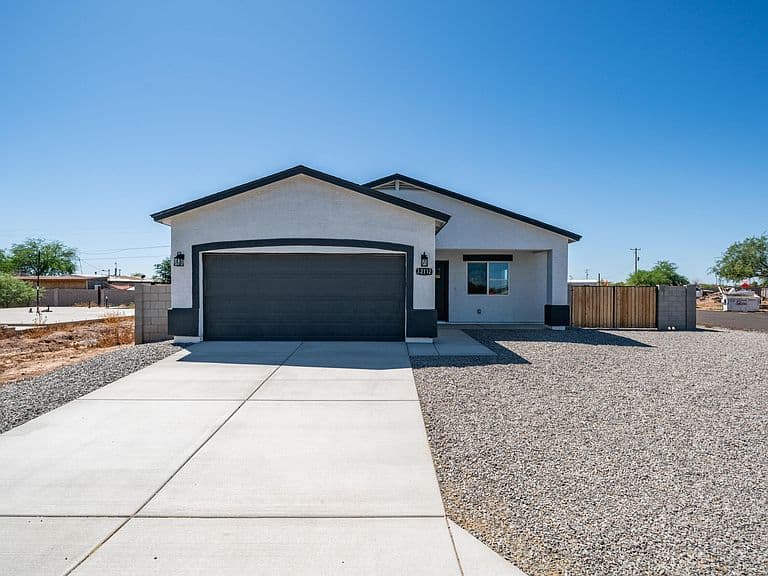32112 W PALO VERDE Street photo 1