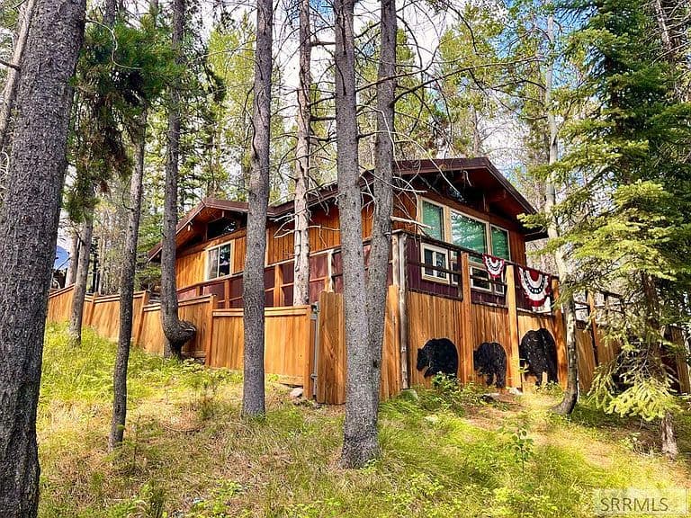 4127 S Big Springs Loop Rd photo 1