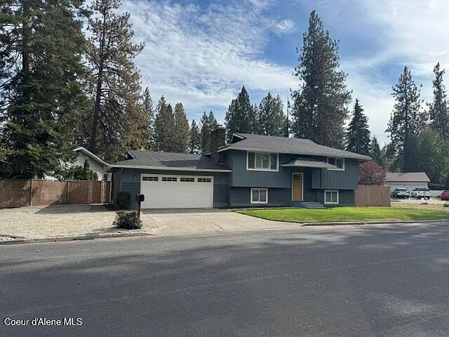 373 S Tamarack Dr photo 3