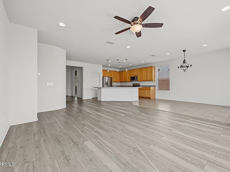 16141 W YEARLING Road photo 5