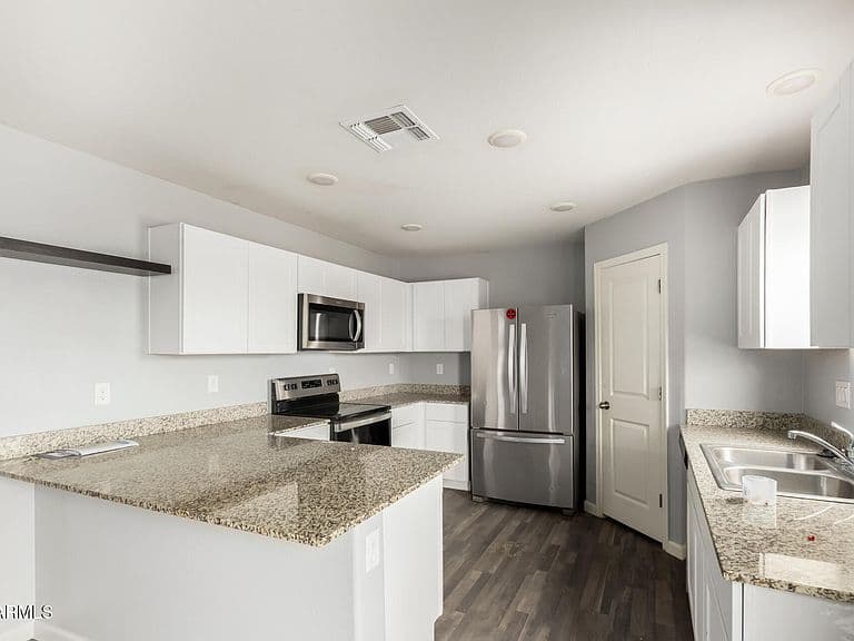 3755 N MOHU Drive photo 4