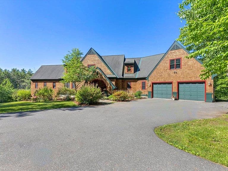 662 Hurricane Road photo 3