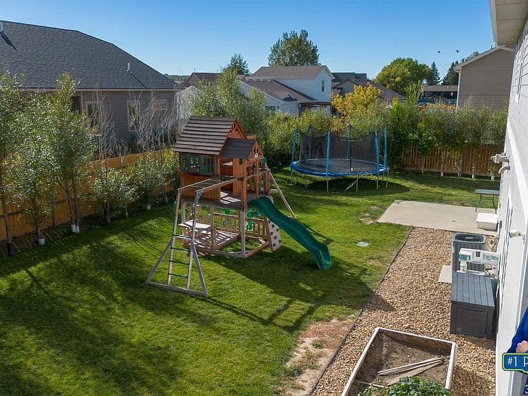 375 Williams Way photo 5