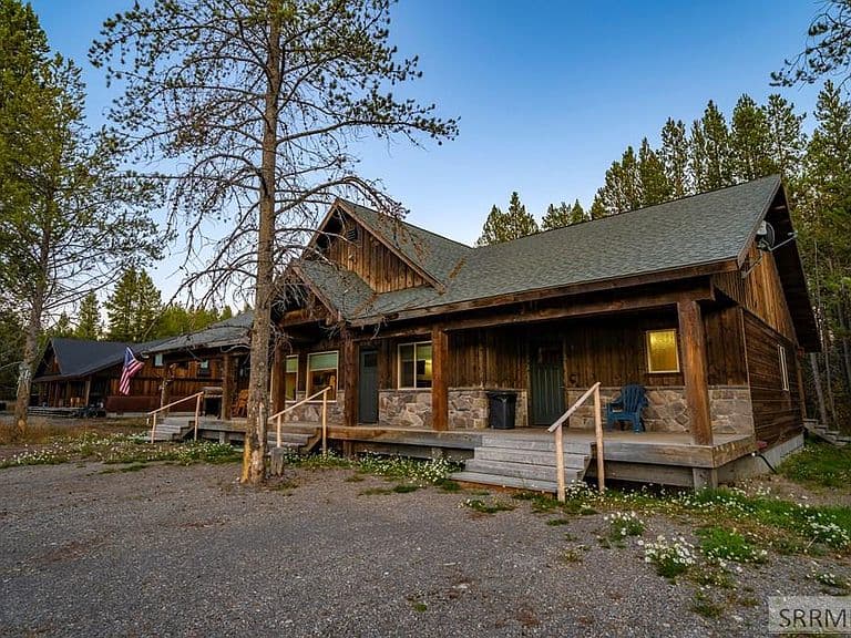 3770 Arctic Fox Dr photo 5