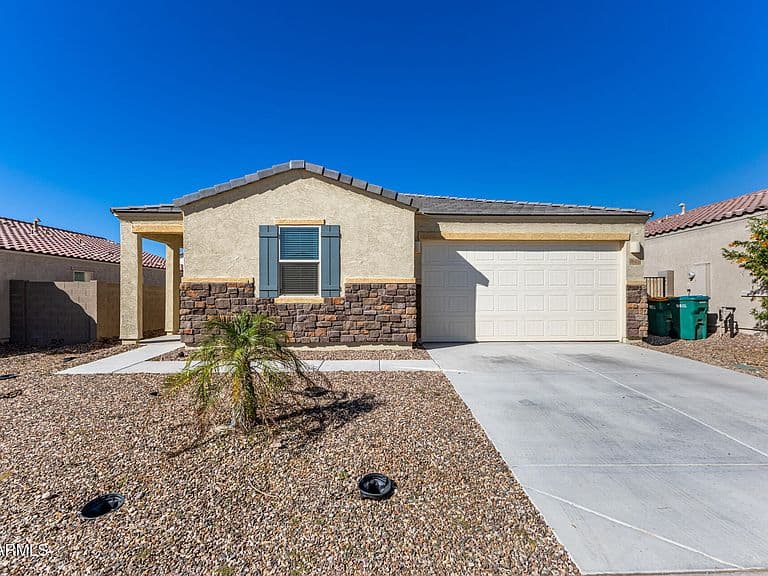 18400 E DONATO Drive photo 1