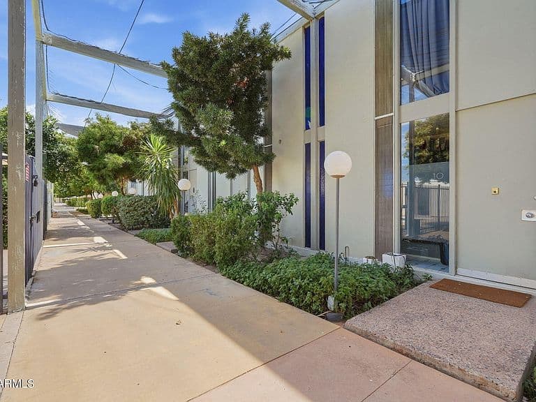 4401 N 40TH Street #13 photo 3