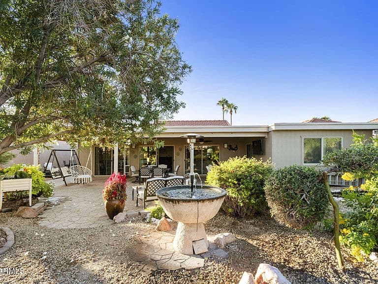 10310 E SILVERTREE Court photo 4